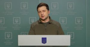 Зелински одобри санкции за 11 новинари за ширење руска црковна пропаганда