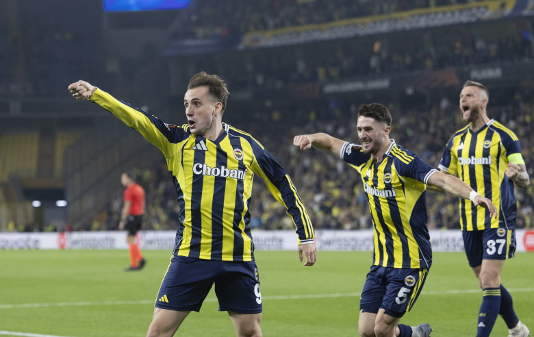 Варнер Брос тужи турски репрезентативец поради Хари Потер