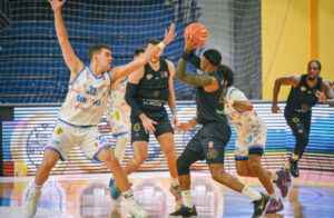 Едно добро полувреме недоволно за ТФТ во дуелот со Широки