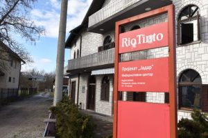 Рио Тинто го одложи копањето литиум во Србија