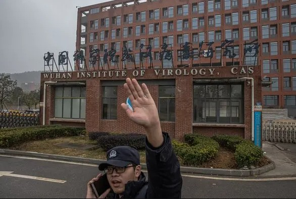 ЦИА крие врски со биоинженер што развивал вируси во Вухан