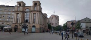 До 18.30 часот излезноста во Куманово 33, 43 проценти од 79, 42 отсто обработени