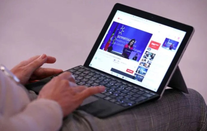 Влада: По 15.300 денари за електронски уреди – студентите да ја искористат оваа мерка и да аплицираат навремено