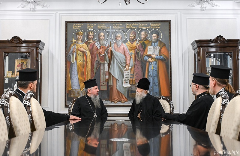 Епифаниј и Филарет заедничка молитва за Украина