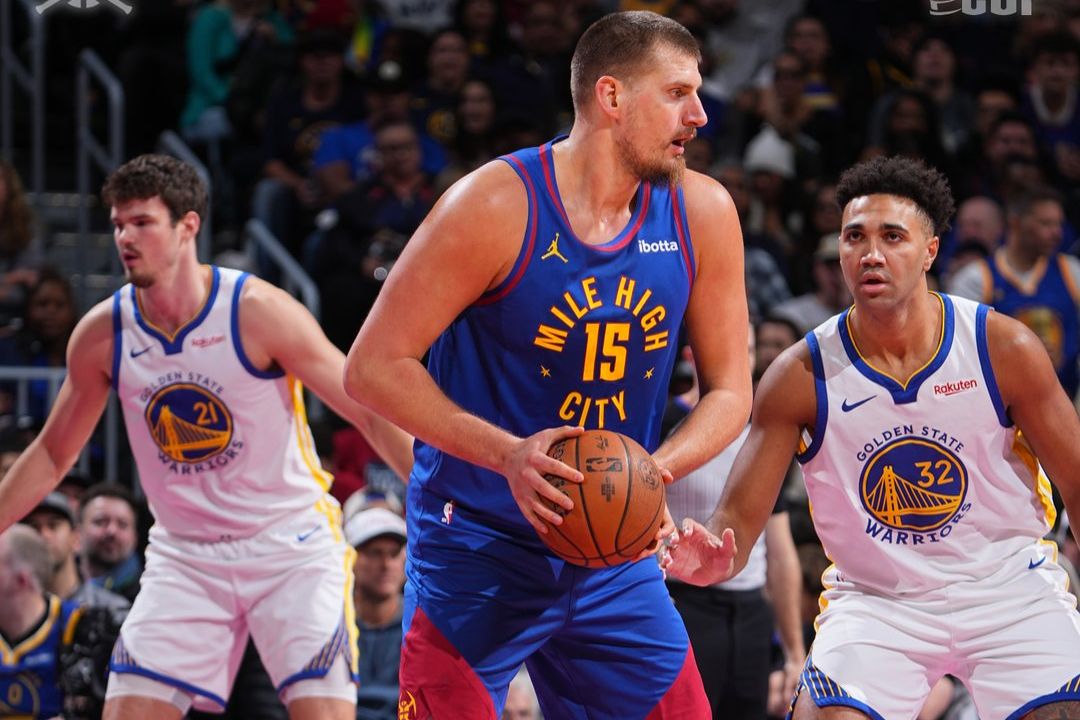 Јокиќ покажа зошто е најдобар во НБА - се играше на паркети од кои болат очи (ВИДЕО)