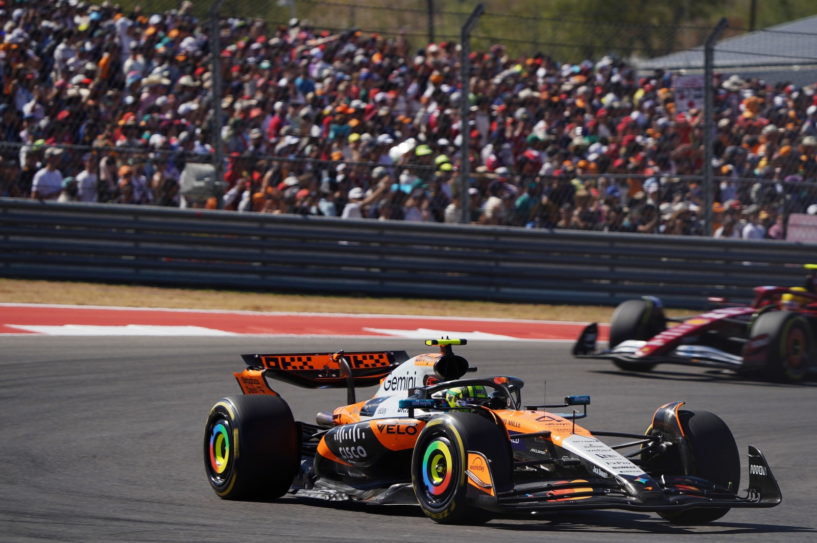 Oд Ред Бул се обиделе да го саботираат Норис, заработија казна!