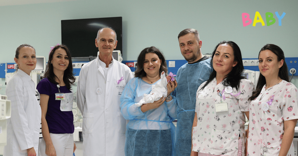 По 96 дена борба, најмалото бебе родено во „Аџибадем Систина“ замина дома