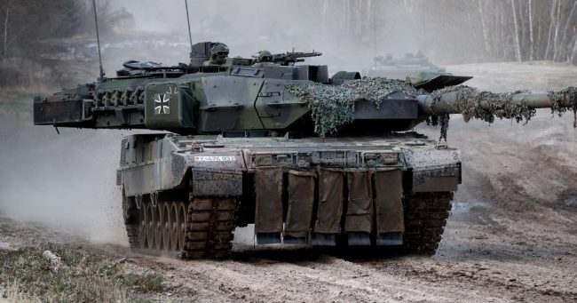 ГЕРМАНИЈА САКА ДА ИМА НАЈСИЛНА ВОЈСКА ВО ЕВРОПА, СЕ ВОВЕДУВААТ ЗАДОЛЖИТЕЛНИ ПРЕГЛЕДИ ЗА 18-ГОДИШНИЦИТЕ И ПОЧЕТНА ПЛАТА ОД 2.600 ЕВРА ЗА ДОБРОВОЛЦИТЕ