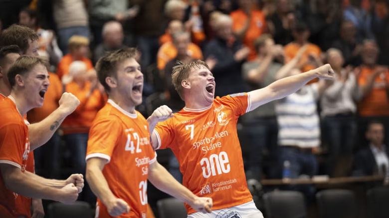 Драмата на дуелот Кристијанштад – Вардар во последните секунди