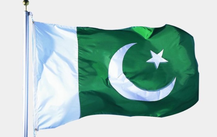 ШАРИФ: Пакистан, Азербејџан и Турција се „браќа чии срца чукаат заедно“