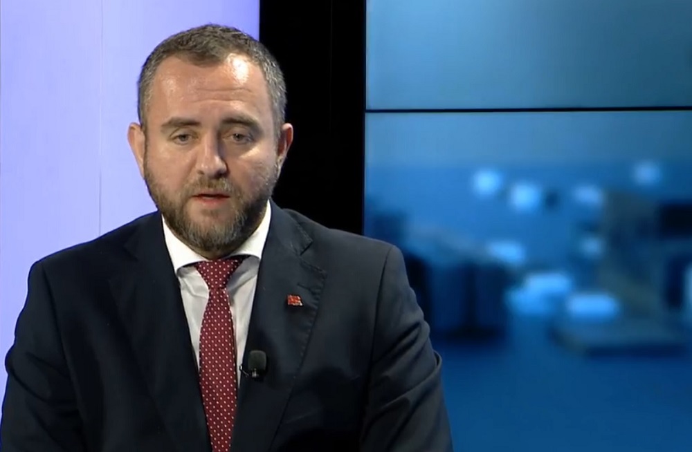 Тошковски: Успешно ме оперираа – да се опоравам и се враќам на работа