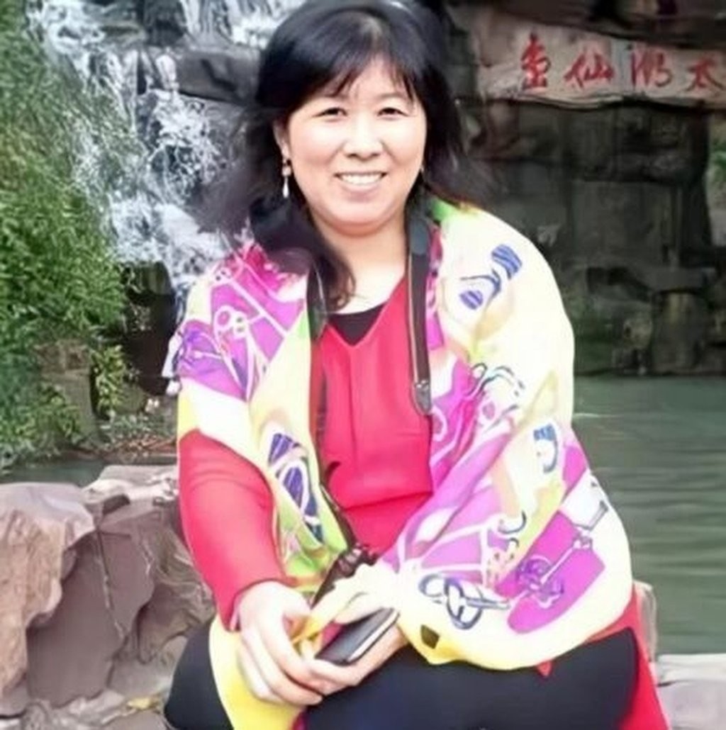 Маж од Кина најде нова љубов додека неговата сопруга е замрзнатa, да добро слушнавте