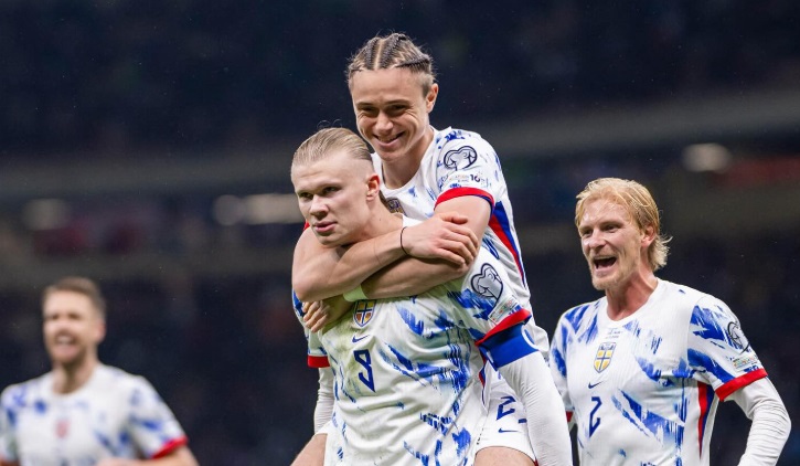 Халанд останал во шок: Манчини почна да ме допира по задникот!