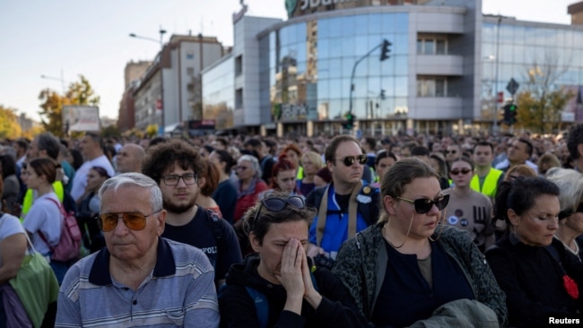 Една година по трагедијата, Србија се сеќава на жртвите во Нови Сад