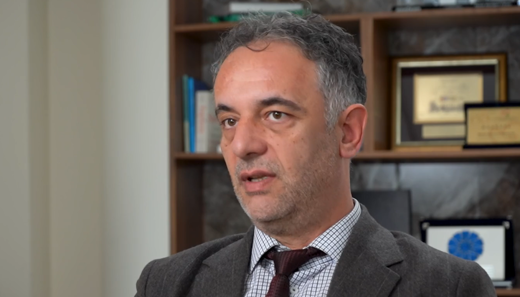 Се разгледуваат три опции за нов Клинички центар во Скопје, вели министерот Алиу