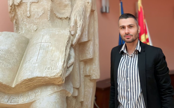 ЛИНГВИСТИЧКА СТУДИЈА: Нова книга за македонскиот јазик од доцент д-р Бојан Петревски во издание Македонска реч