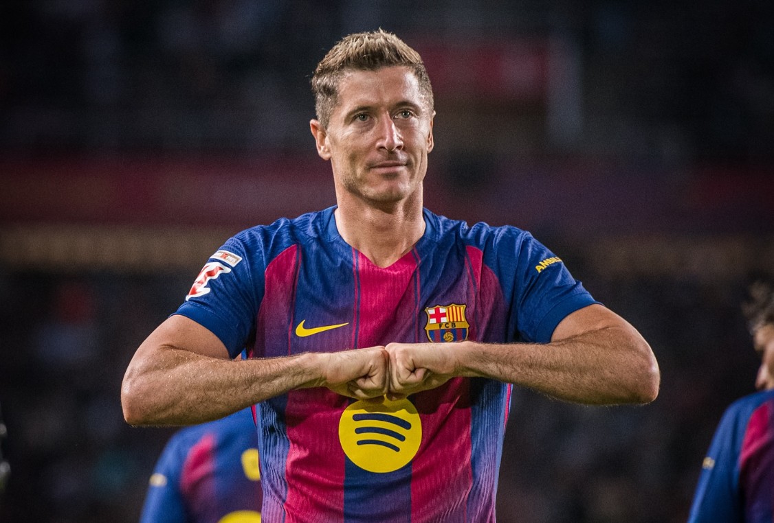 Бизарно: Барса му забранила на Левандовски да постигнува голови!