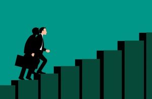 ТРИ ЗНАЦИ КОИ ЌЕ БИДАТ ВО ЕПИЦЕНТАРОТ НА КОСМИЧКАТА ЕНЕРГИЈА: До крајот на годината ги очекуваат неверојатни можности