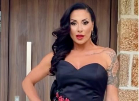 Гавазова се кае за коригираните гради: Фолкерката ќе ги вади силиконите