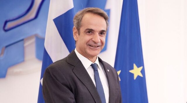 Грција: Не сме обврзани да бараме дозвола од Москва