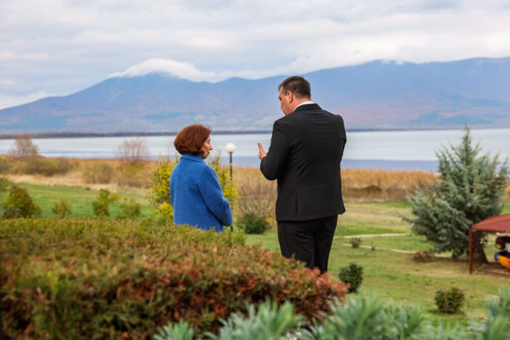 Сиљановска-Давкова: Имаме обврска природата да ја третираме како партнер, штитејќи ја неа, се штитиме себеси