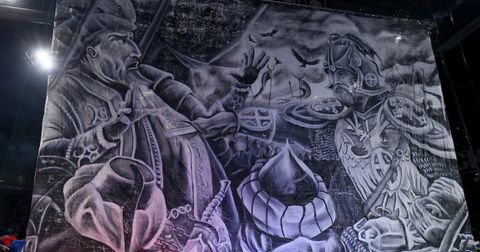 Турците бесни: Партизан го дочека Фенер со провокативен транспарент (ВИДЕО)