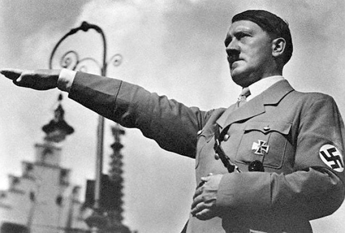 ДНК-анализа: Хитлер имал генетски нарушувања што влијаеле на неговите гениталии