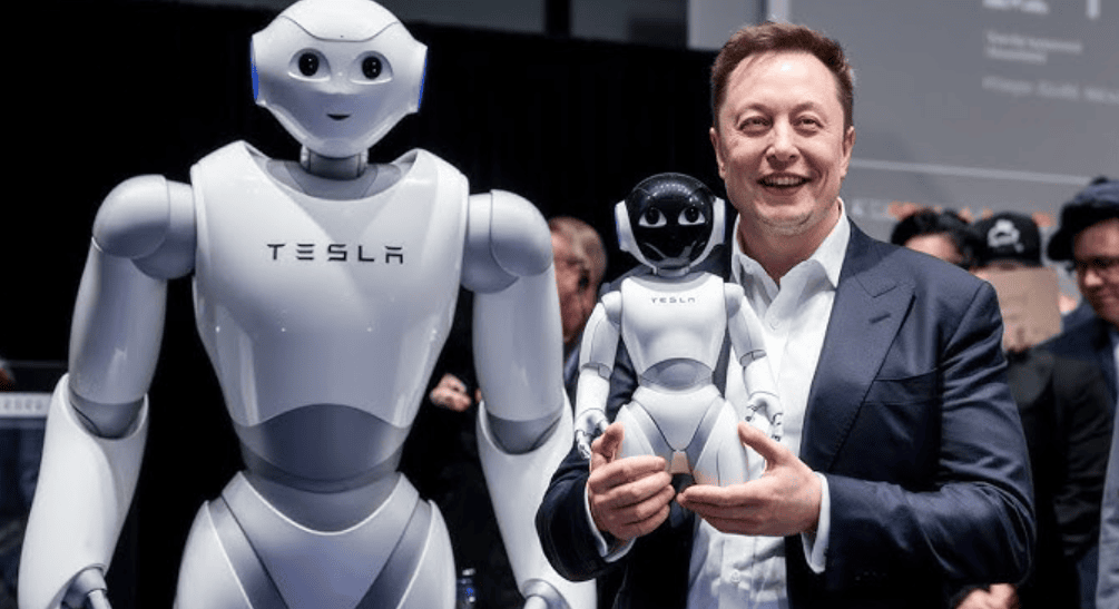 ЕЛОН МАСК: „За 20 години луѓето би можеле да ги аплоудираат своите умови во роботи“