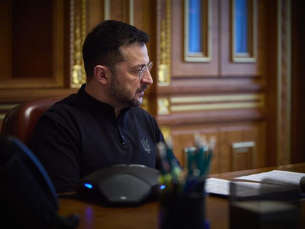 Попушти под американски притисок – Зеленски формираше делегација за мировни преговори,, потпиша посебен указ