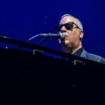 Саша Матиќ потрошил 2 милиони за вила од 18 век, во неа некогаш живеел и Његош