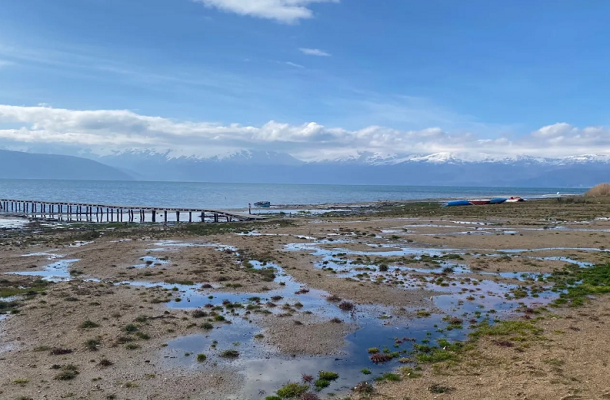 „Заштитата на Преспанското Езеро треба да биде највисок приоритет“ – Сиљановска-Давкова во работна посета на Ресен