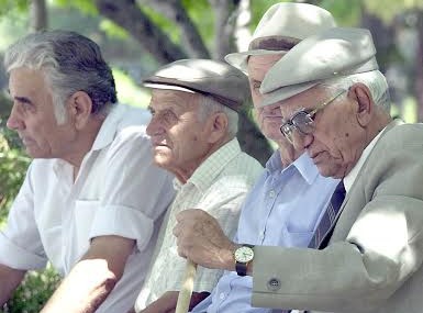 УСТАВНИОТ СУД ПОВЕДЕ ПОСТАПКА ПРОТИВ ЛИНЕАРНОТО ПОКАЧУВАЊЕ НА ПЕНЗИИТЕ