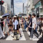 Податоците за платите во Јапонија го поддржуваат патот кон зголемување на каматните стапки