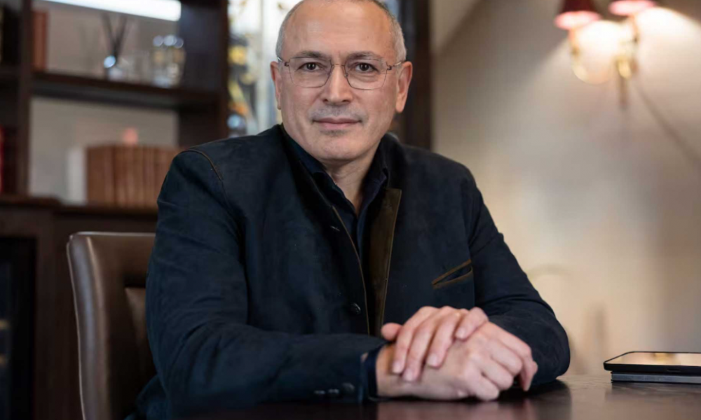 Најголемиот критичар на Кремљ предупредува: Подгответе се за Вторa Студена војна