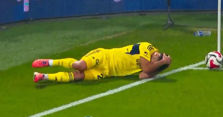 Екс играчот на Реал, нокаутиран со шише на „лудото“ дерби во Истанбул (Видео)