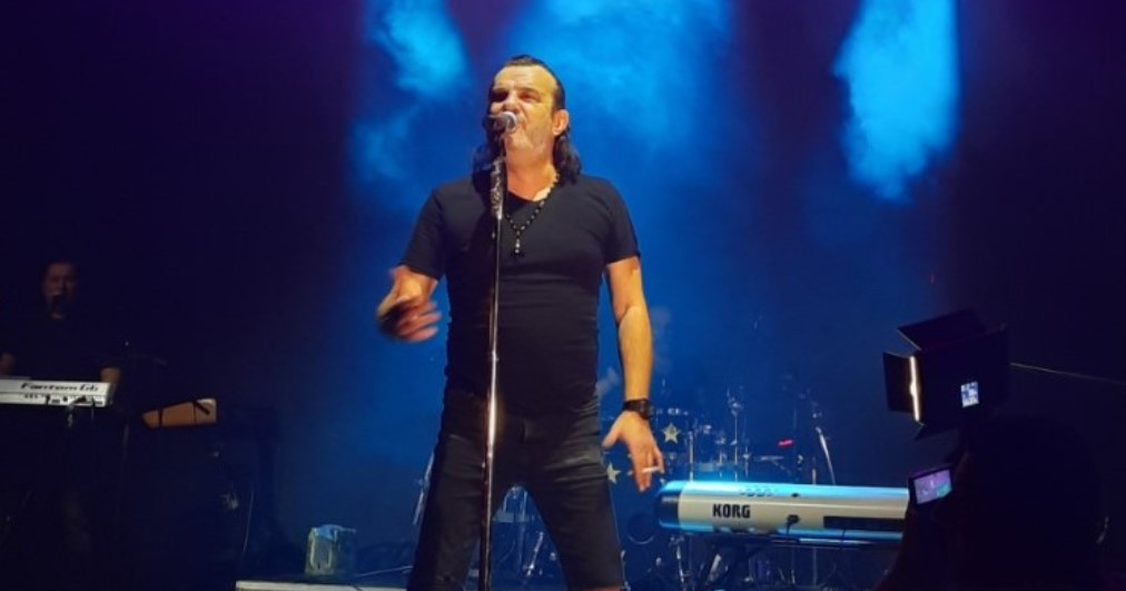 Познатиот фолк пејач Аца Лукас, приведен во Кавадарци – настапувал во угостителски објект без дозвола