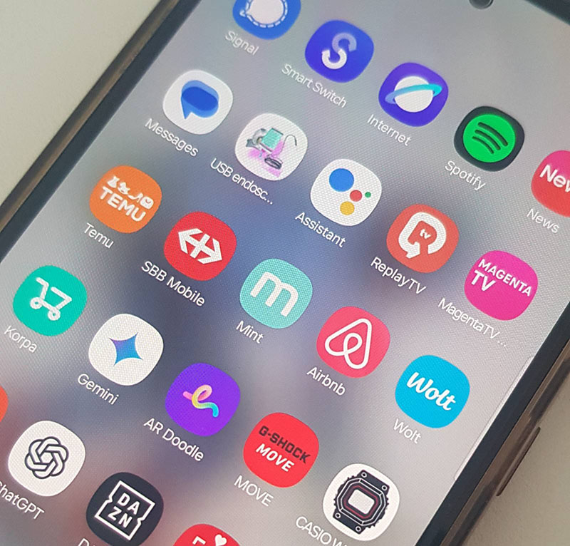 Совети за безбедно користење четбот и за заштита на личните податоци