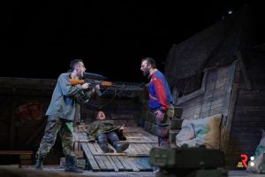 МНТ СО „НИЧИЈА ЗЕМЈА“ ИЗЛЕГУВА НА ЕВРОПСКАТА СЦЕНА И ЌЕ ГОСТУВА ВО НАЦИОНАЛНИОТ ТЕАТАР ВО БУДИМПЕШТА