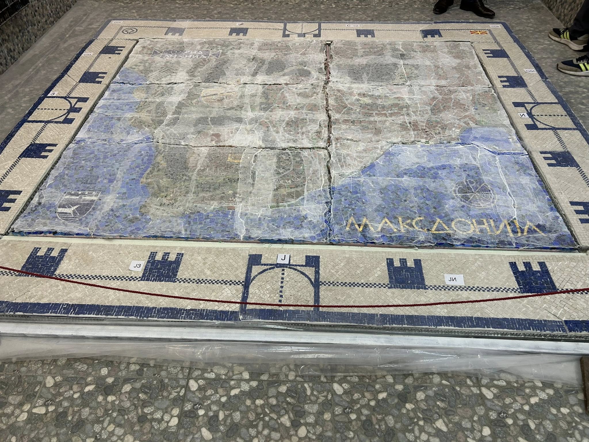 Изложба „Охрид преку делата на Славко и Никола Упевче“ во охридскиот музеј