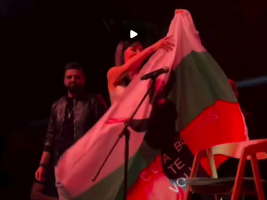 Цеца го прекина концеротот откако беше исвиркана бидејќи го вееше бугарското знаме среде Велес