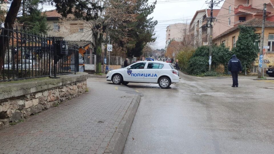 Лажна дојава за бомба – радовишанка ќе одговара кривично