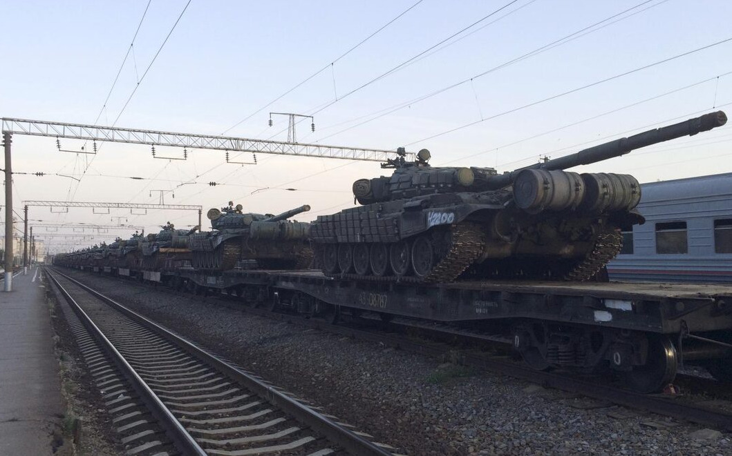 (Фото) Блокирани руски воени возови: групата „Атеш“ изврши прецизни ракетни напади