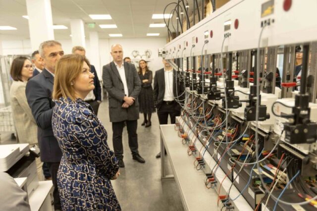 Министерката за енергетика во посета на лабораторијата за проверка на броила на Електродистрибуција