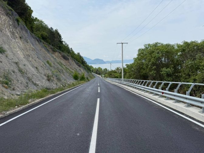 Сообраќајот по влажни коловози, нема подолги задржувања на границите