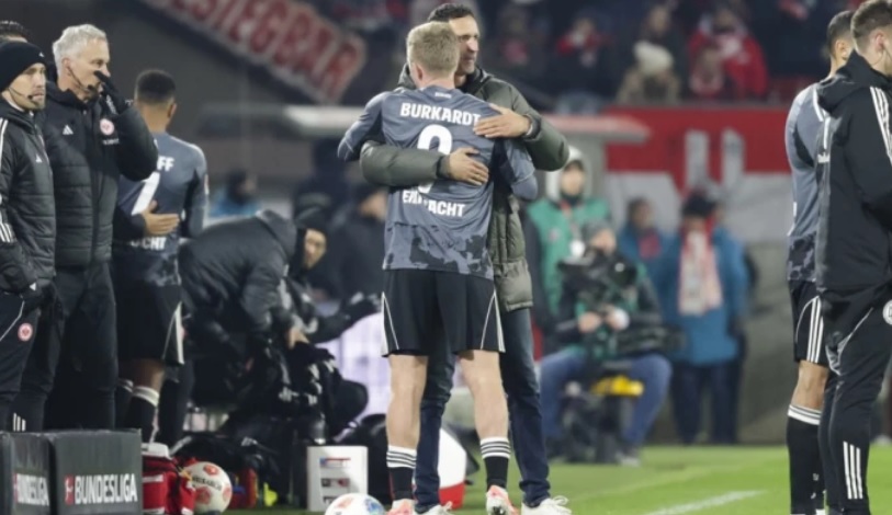 „7+“ во Келн, а славеше Ајнтрахт