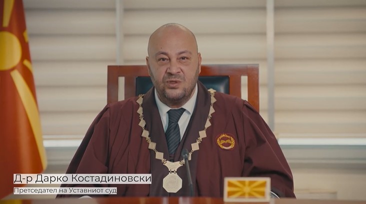 (ВИДЕО) „ЛОЈАЛНОСТА КОН УСТАВОТ Е ДОЛЖНОСТ НА СИТЕ“: Костадиновски го честиташе Денот на Уставот