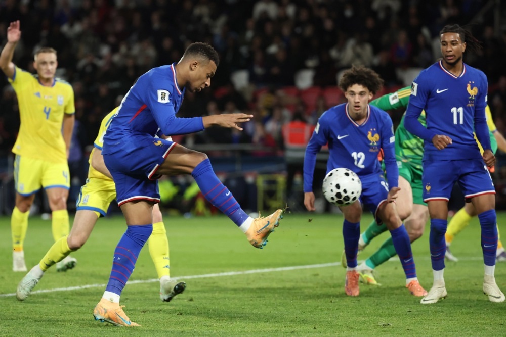 (Видео) Франција обезбеди место на СП, Албанија ќе игра во плеј-офот