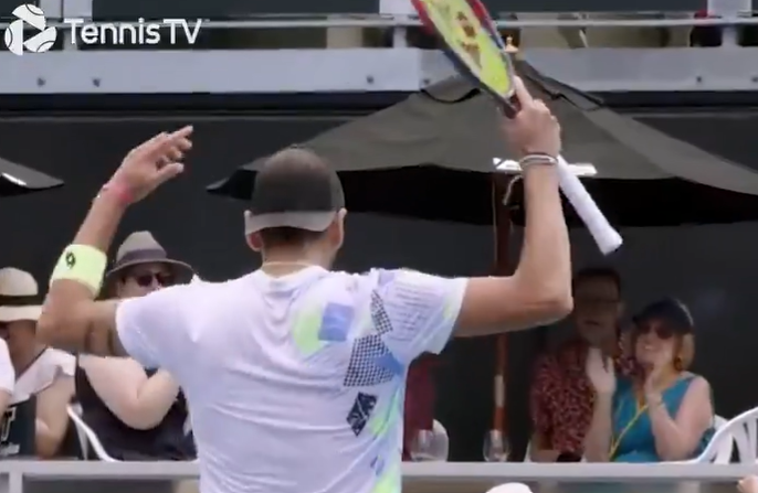 Ѓоковиќ во опасност да испадне уште на стартот во Атина, прв ривал му е „џелатот“