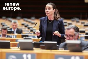 Не е фер Македонија да се става во ист кош со Србија и со Босна, вели европратеничката Јовева