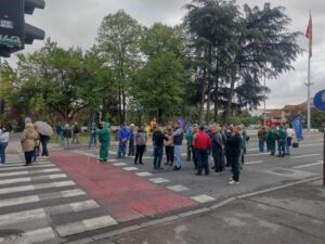 Вработените од „Паркови и зеленило“ продолжуваат со протести – немаат земено септемвриската плата